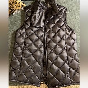 Uniqlo Black Down Vest